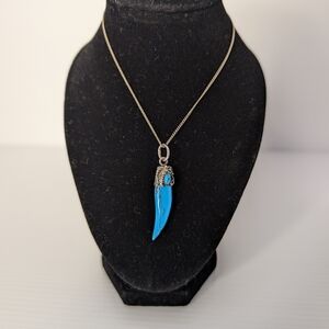 Turquoise Horn Shaped Pendant With Silver Chain Necklace